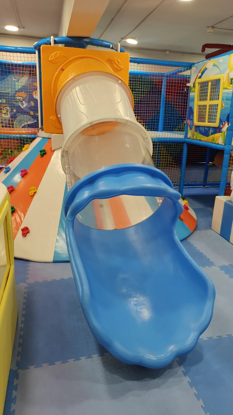 Capsule Slide