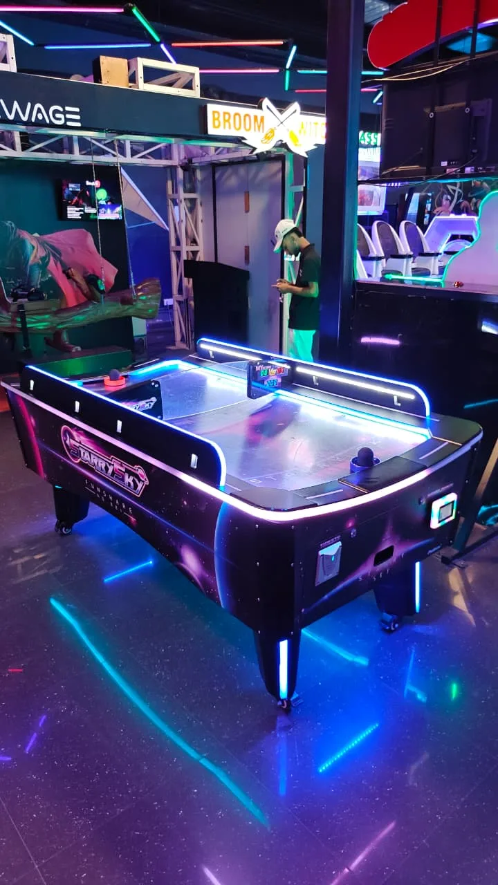 Air Hockey