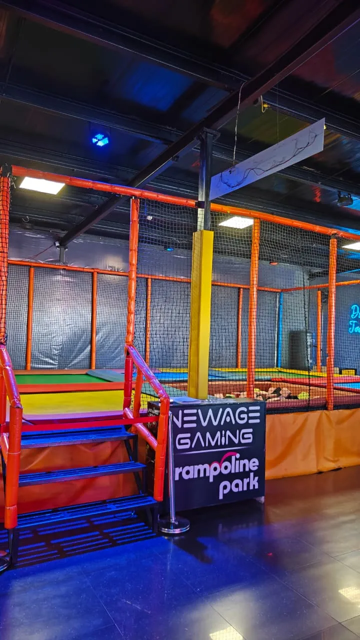 Trampoline